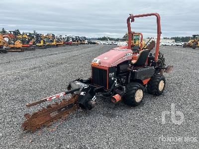 Photo of a 2007 Ditch Witch 420SX-2