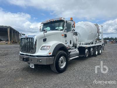 Photo of a 2020 International HX615