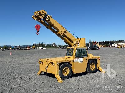Photo of a 1991 Grove AP206