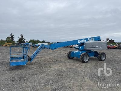 Photo of a 2007 Genie S-65
