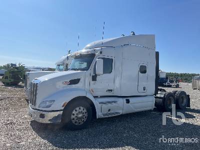 Photo of a 2016 Peterbilt 579