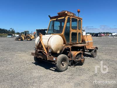 Photo of a 1992 Broce Broom RC300