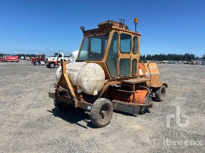 Photo of a 1992 Broce Broom RC300