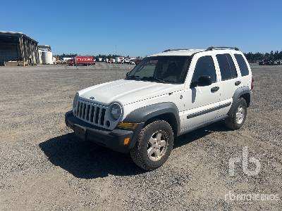 Photo of a 2006 Jeep LIBERTY SPORT