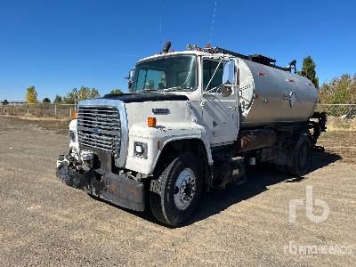 1989 Ford L8000
