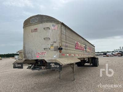 Photo of a 2013 Travis 38 ft T/A Aluminum