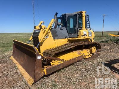 Photo of a 2006 Komatsu D65PX-15E0