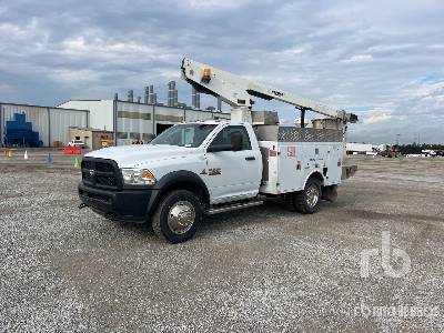 2013 RAM  4500  Versalift on 4x2  Bucket Truck