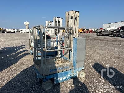 2012 GENIE GR20 Boom Lift 2012 GENIE GR20 Boom Lift