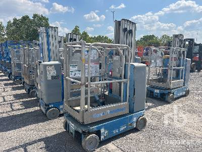 2015 GENIE GR20 Boom Lift 2015 GENIE GR20 Boom Lift