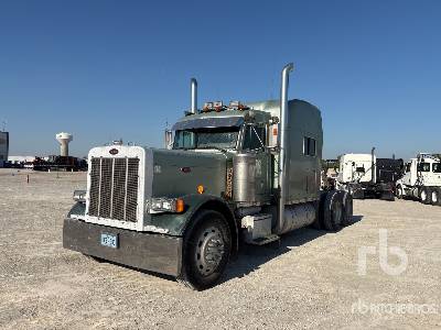 2002 PETERBILT 379 6x4 Truck Tractor (T/A) 2002 PETERBILT 379 6x4 Truck Tractor (T/A)