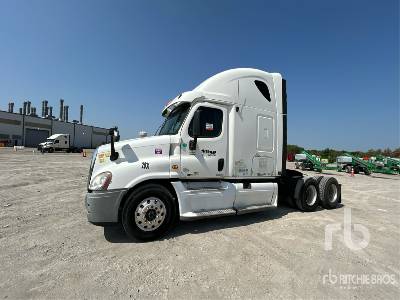 2011 FREIGHTLINER CASCADIA 125 6x4 Truck Tractor (T/A) 2011 FREIGHTLINER CASCADIA 125 6x4 Truck Tractor (T/A)