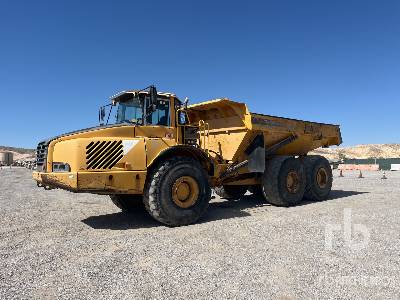 Photo of a 2002 Volvo A40D