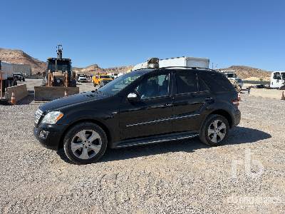 Photo of a 2009 Mercedes-Benz ML320