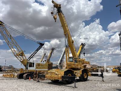 Photo of a 1990 Grove RT745