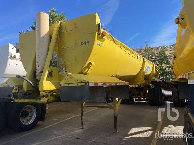 2004 RANCO 32 ft T/A End Dump Trailer 2004 RANCO 32 ft T/A End Dump Trailer