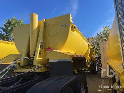 2018 RANCO 32 ft T/A End Dump Trailer 2018 RANCO 32 ft T/A End Dump Trailer