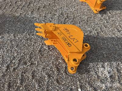 Unused 2025 GIYI  GY-BK  12 in Digging - Fits Cat 305 (U ...  Excavator Bucket