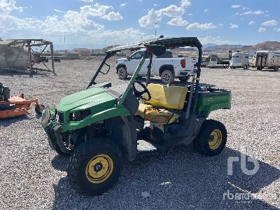 2012 JOHN DEERE GATOR TS 4x4 Utility Vehicle 2012 JOHN DEERE GATOR TS 4x4 Utility Vehicle