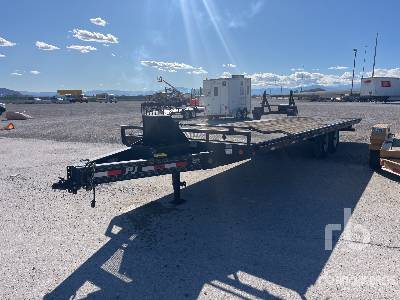 2017 PJ TRAILERS 26 ft T/A Equipment Trailer 2017 PJ TRAILERS 26 ft T/A Equipment Trailer