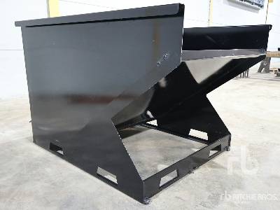Unused 2025 KIT CONTAINERS  2YFT-SST  2 cyd (Unused)  Skid Steer Dump Hopper