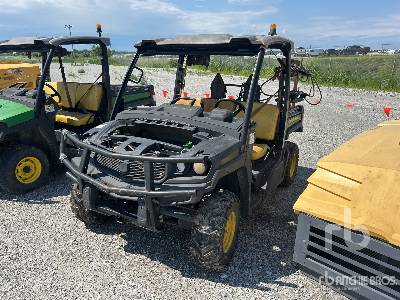 2019 JOHN DEERE GATOR 4x4 Utility Vehicle 2019 JOHN DEERE GATOR 4x4 Utility Vehicle