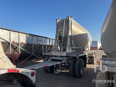 Photo of a 1999 Heil 570 cft 2/Axle Pup