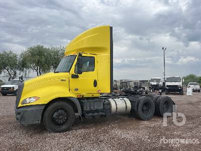 2020 INTERNATIONAL  RH613  6x4  Truck Tractor (T/A)