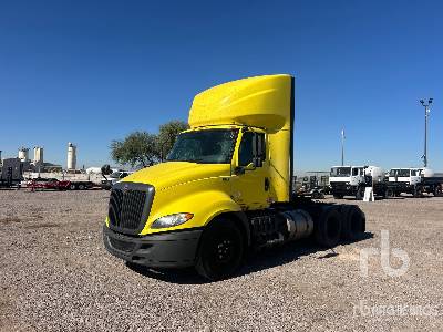 2020 INTERNATIONAL  RH613  6x4  Truck Tractor (T/A)