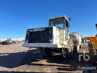 2006 TEREX S17WC 6500 gal Drop Tank 4x4 Water Wagon 2006 TEREX S17WC 6500 gal Drop Tank 4x4 Water Wagon