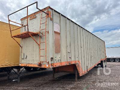 1971 Peerless 45 ft x 96 in T/A Open-Top