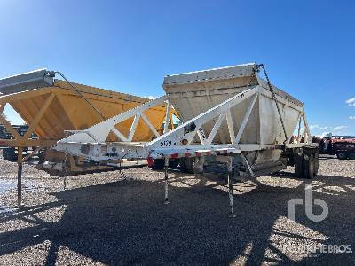 2012 RANCO LW-21-40 T/A Bottom Dump Trailer 2012 RANCO LW-21-40 T/A Bottom Dump Trailer