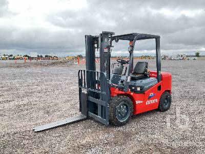 Unused 2025 HELI CPC35-Q25K2 7700 lb Pneumatic Tire Montacar ... Forklift Unused 2025 HELI CPC35-Q25K2 7700 lb Pneumatic Tire Montacar ... Forklift