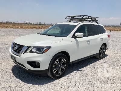 Photo of a 2018 Nissan PATHFINDER