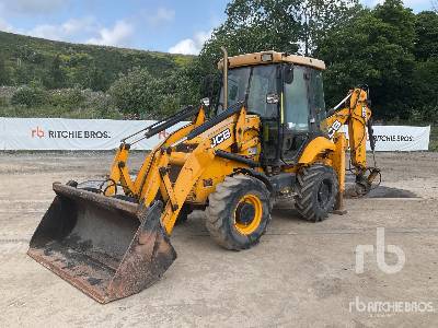 Photo of a 2013 JCB 2CXSM 4WS