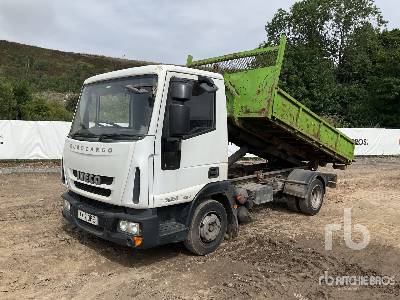 2012 IVECO  EUROCARGO 75E16  4x2  Flatbed Truck
