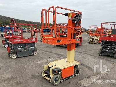 JLG 1230ES Boom Lift JLG 1230ES Boom Lift