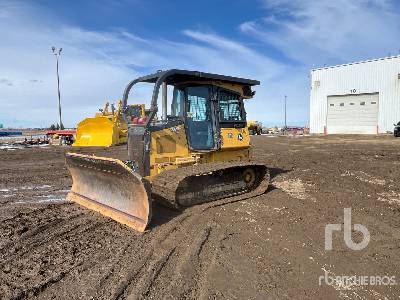 Photo of a 2010 John Deere 450J LGP