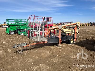 Photo of a 2014 JLG T350