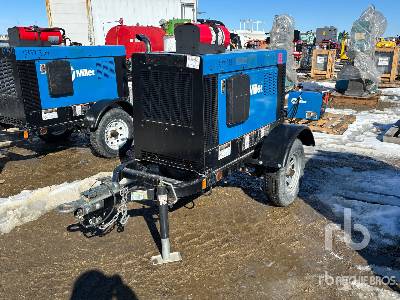 Photo of a 2017 Miller BIG BLUE 400 PR