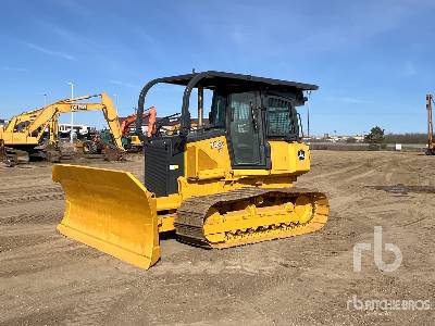 Photo of a 2006 John Deere 700J LGP