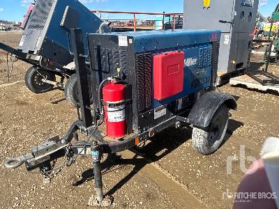 Photo of a 2017 Miller BIG BLUE 400 PR