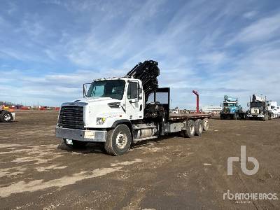 Photo of a 2014 Freightliner 114SD