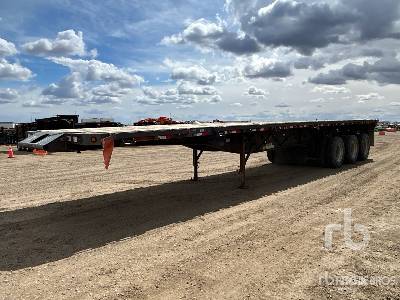 Photo of a 2006 Doepker 44 ft Tri/A Flatbed
