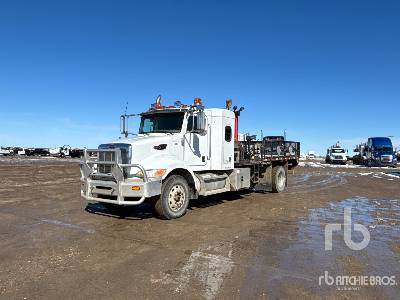 Photo of a 2009 Peterbilt 335