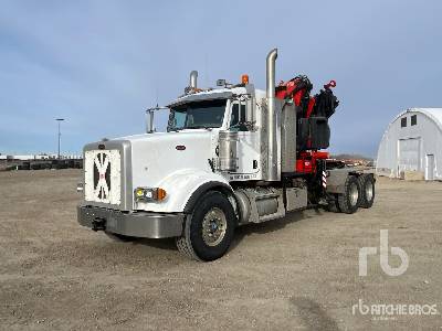 Photo of a 2012 Peterbilt 367