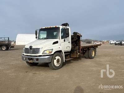 Photo of a 2008 Hino 338