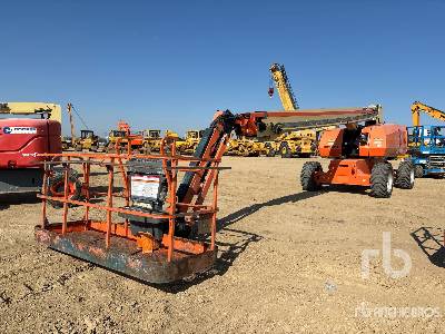 Photo of a 2015 JLG 860SJ