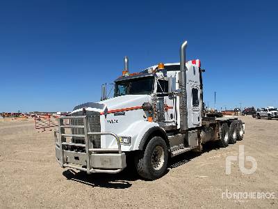 Photo of a 2015 Kenworth T800