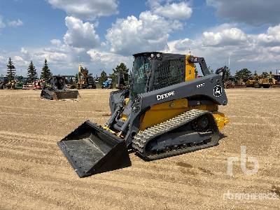 Photo of a 2020 John Deere 333G